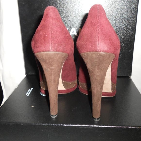 CHANEL 12A Two Tone Suede Cap Toe Quilted Platform Pumps Heels Shoes - Picture 7 of 9